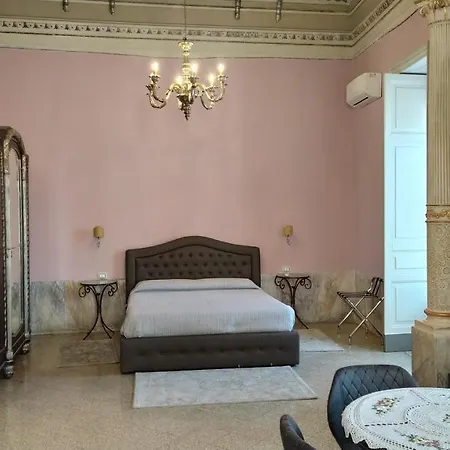 Palazzo Arcidiacono - Prestigious Flat Bed and Breakfast Κατάνια