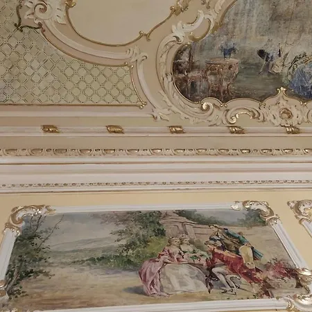 Palazzo Arcidiacono - Prestigious Flat Bed and Breakfast